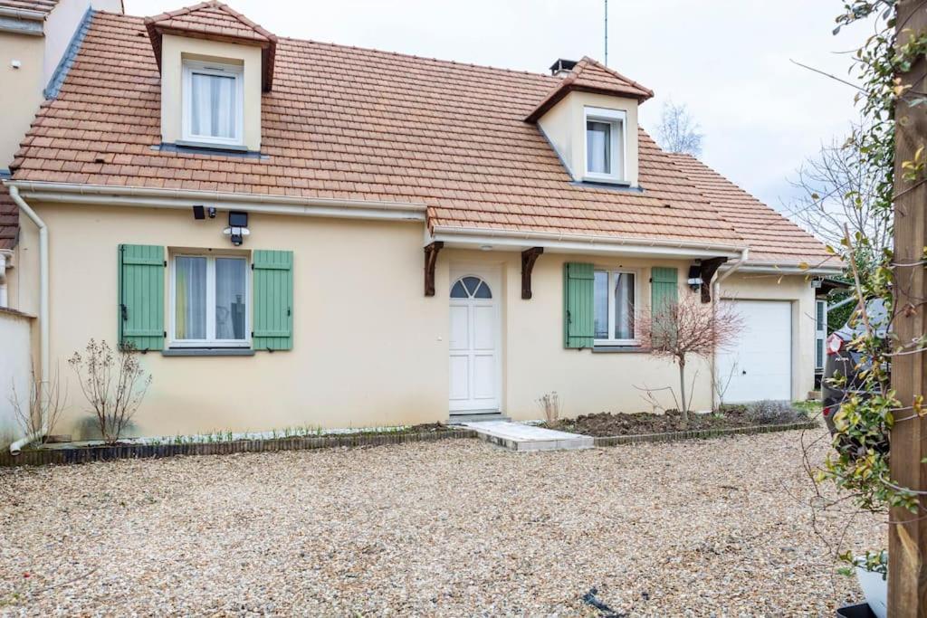 Maison Romantique Entre Deux Fleuves Chez L'Habitant Montereau-Fault-Yonne Eksteriør billede